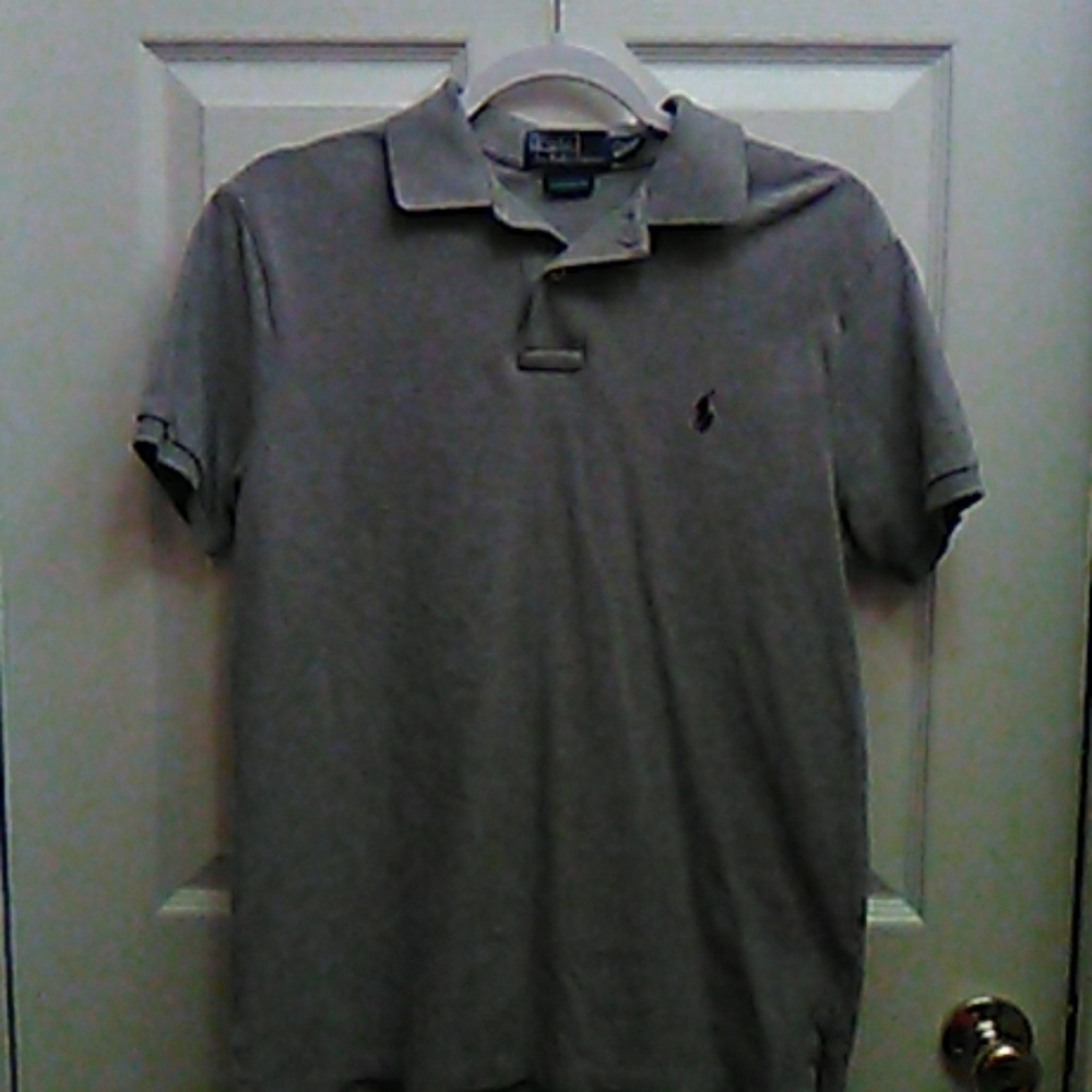 Men's polo